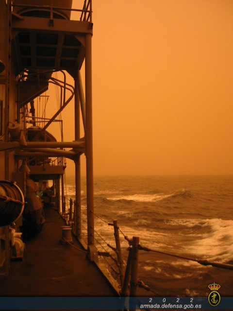 Sand storm at the Indian Ocean 